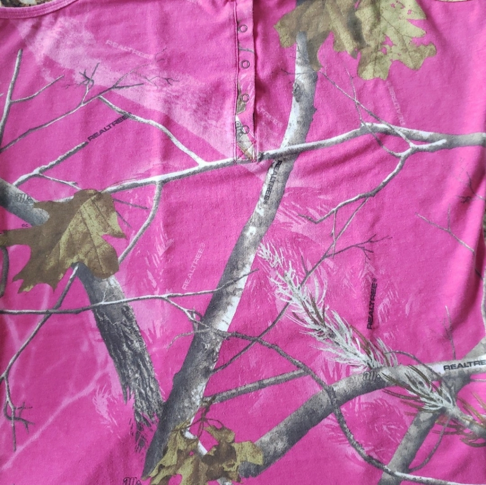 Realtree Racerback Tank Top - Picture 4 of 10